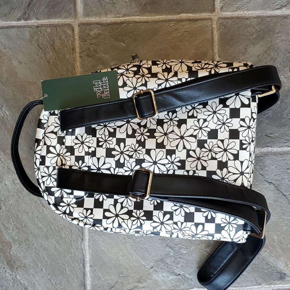 New- Wild Fable Mini Backpack - Picture 3 of 4